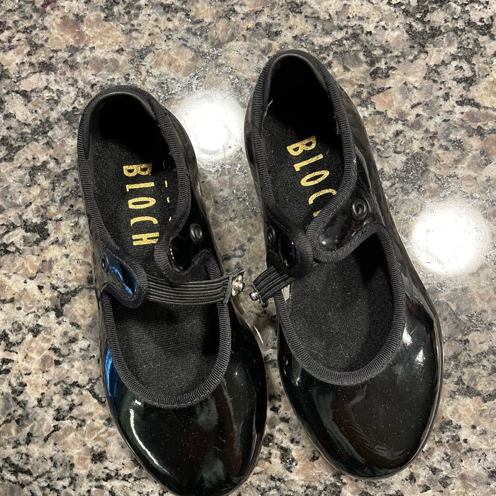 Bloch little girls tap shoes